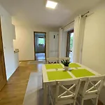 Sarkanyhegyi Apartmán Balatonederics