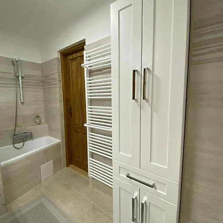 Apartment Sarkanyhegyi Balatonederics