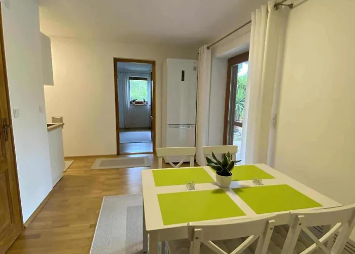 Sarkanyhegyi Appartement Balatonederics