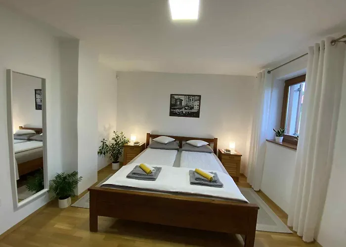 Sarkanyhegyi Appartement Balatonederics